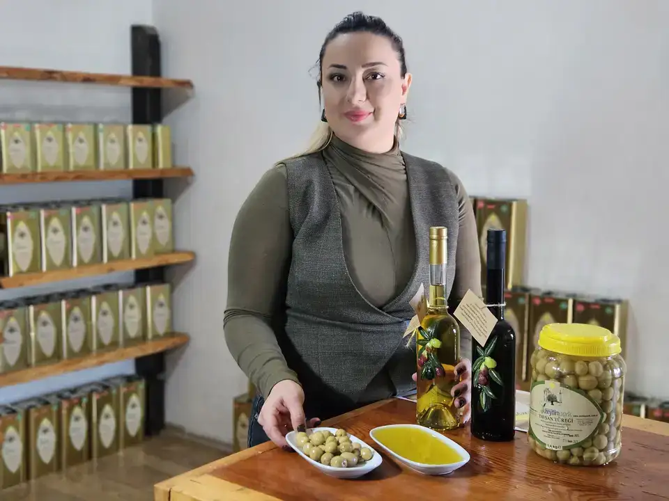 Antalya Tavşan Yüreği Zeytinyağı Litresi 1500 TL 6